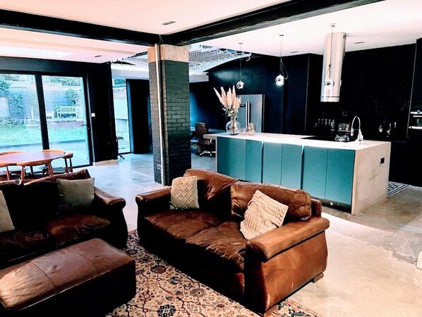 House | Interior - Remarkable 7-bed House in London (London)