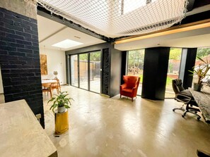 House | Interior - Remarkable 7-bed House in London (London)