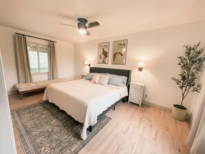 3 bedrooms, iron/ironing board, free WiFi, bed sheets - REELaxed on Watauga River (Elizabethton)