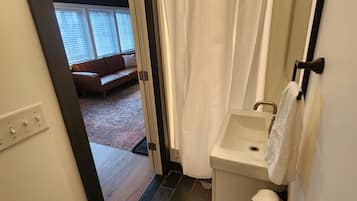 Shower, towels, soap, shampoo