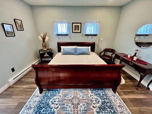 3 habitaciones, escritorio, tabla de planchar con plancha y wifi gratis 
