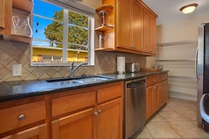 Interior - Home away from home in the heart of charming Winter Park! (Winter Park)