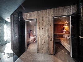 Sauna, baño turco, aromaterapia, masajes tailandeses 