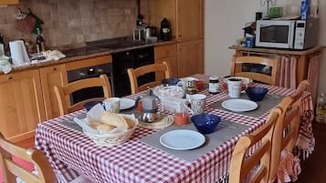 Tägliches inbegriffenes Frühstücksbuffet