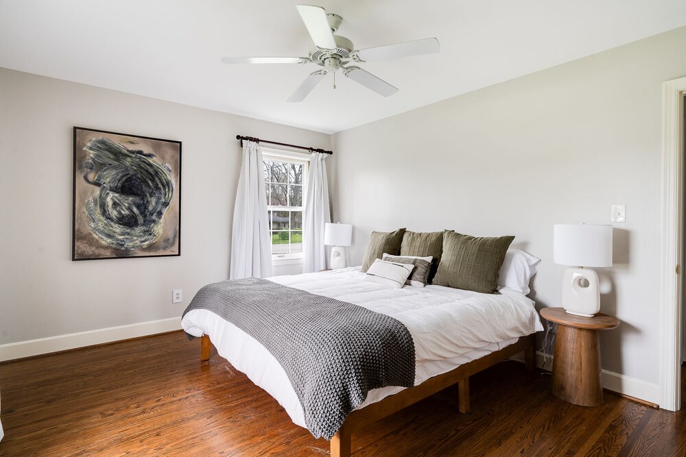 3 bedroom Luxury Louisville Rental Jefferson County Vrbo