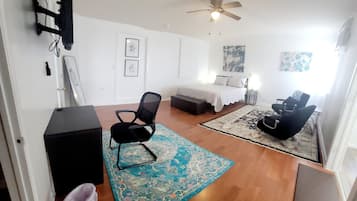 1 間睡房、書桌、Wi-Fi、床單