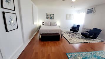 1 chambre, bureau, Wi-Fi, draps fournis