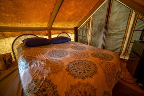 1 quarto, Wi-Fi de cortesia, roupa de cama