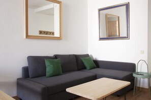Basic Apartment | Living area | Flat-screen TV - My Address in Sant Antoni (Barcelona)