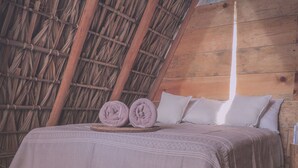 Standard Chalet | Free WiFi, individually decorated - Tribu glamping vista Carrizalillo  (San Pedro Mixtepec)