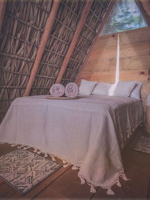 Standard Chalet | Individually decorated, free WiFi - Tribu glamping vista Carrizalillo  (San Pedro Mixtepec)
