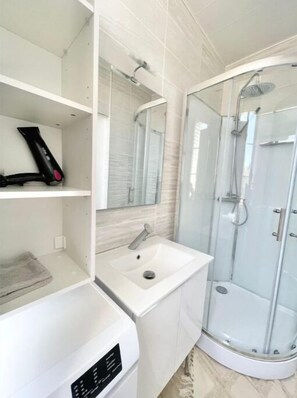 Towels, soap, toilet paper