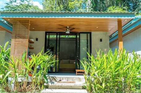 Fachada de la propiedad