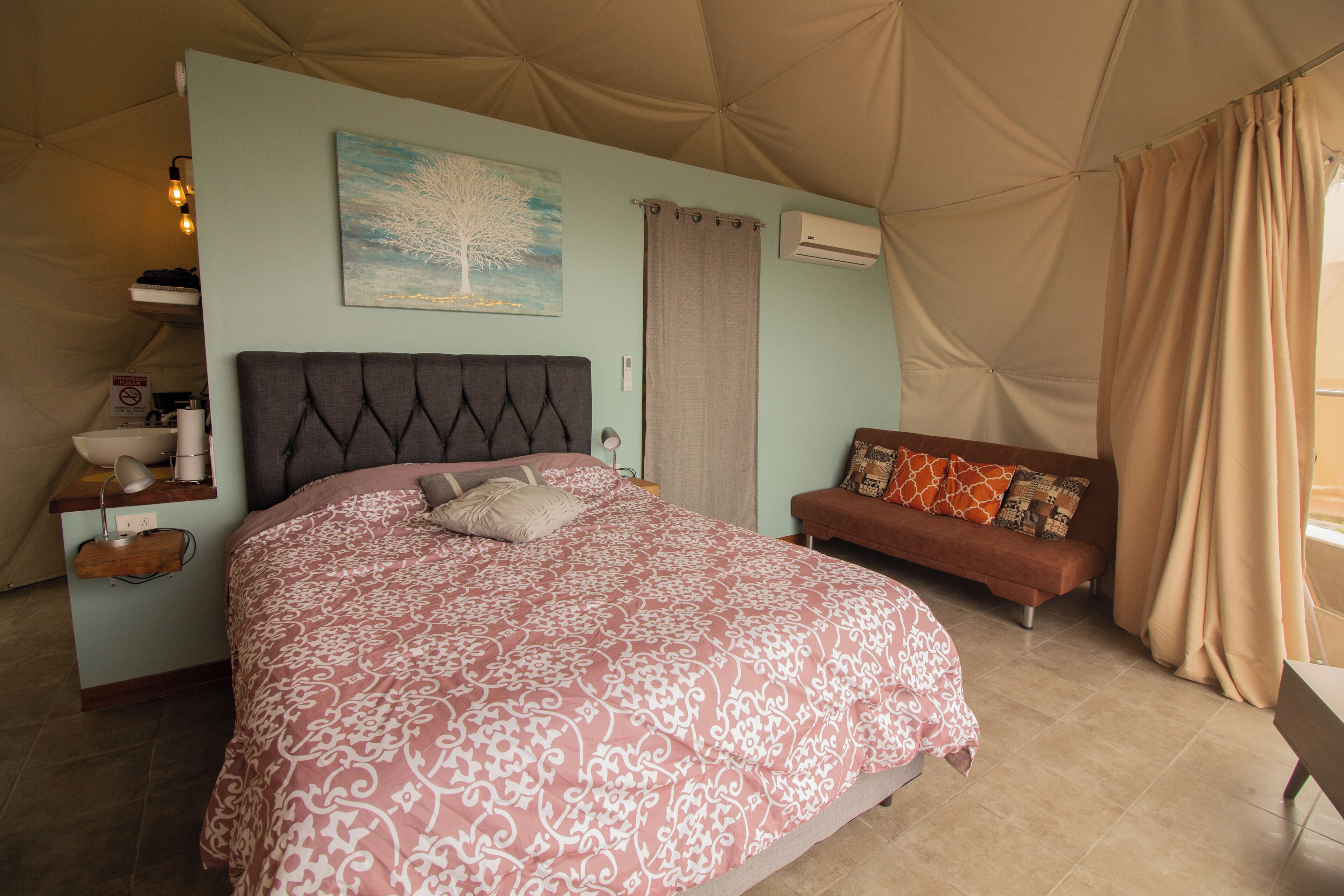 1 dormitorio, escritorio, wifi gratis y ropa de cama