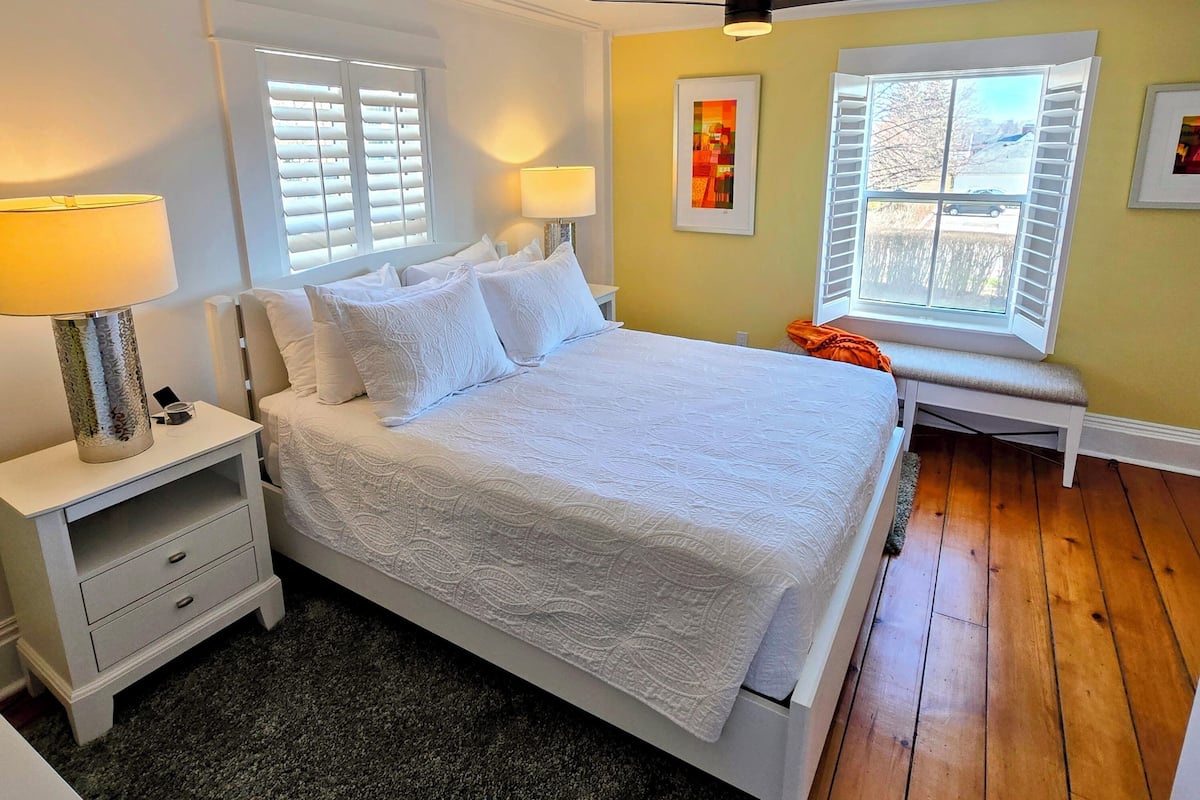 Panoramic Room, Non Smoking | 1 bedroom, individually decorated, individually furnished