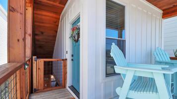 House, Multiple Beds (Bucket List) | Terrace/patio