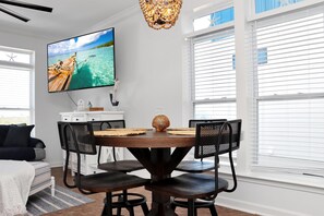 House, Multiple Beds (Bucket List) | Dining - Bucket List (Port St. Joe)