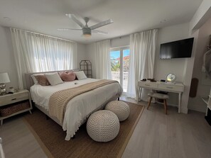 4 bedrooms, iron/ironing board, WiFi, bed sheets