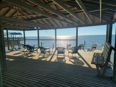 Waterfront home on Mobile Bay w/ pier for watching sunsets, swimming/fishing.