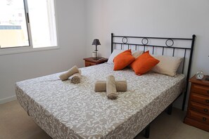 1 Schlafzimmer, Bügeleisen/Bügelbrett, kostenloses WLAN, Bettwäsche