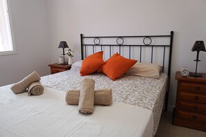 1 Schlafzimmer, Bügeleisen/Bügelbrett, kostenloses WLAN, Bettwäsche