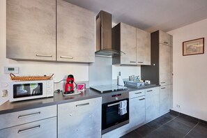 Fridge, microwave, oven, dishwasher