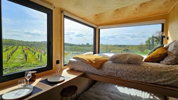 1 habitación y ropa de cama