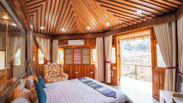 Standard Bungalow, Balcony, Mountain View