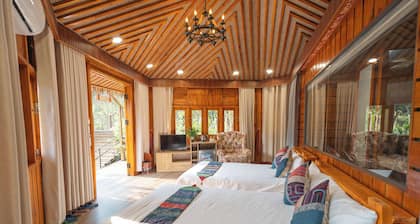 Sinai Bungalow & Hotel SaPa