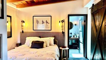 3 slaapkamers, een bureau, een strijkplank/strijkijzer, gratis wifi