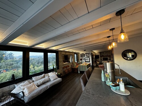 Cozy Surf Ranchita with Unique Character, Hot Tub & Sauna