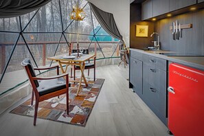 Dining - Domes at Catskills a lakefront glamping adventure for adults (Swan Lake)