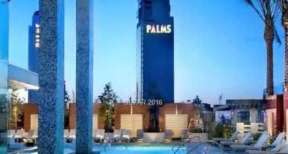 Palms Place Luxury Studio STRIP VIEW NO RESORT FEE