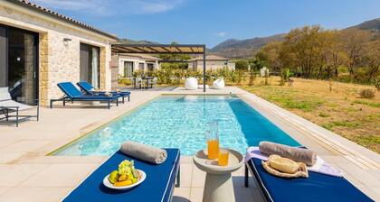 Villa Margarita - Zwei Schlafzimmer Villa, Schläft 4