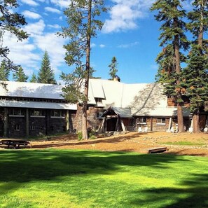 Façade de lâhĂ©bergement