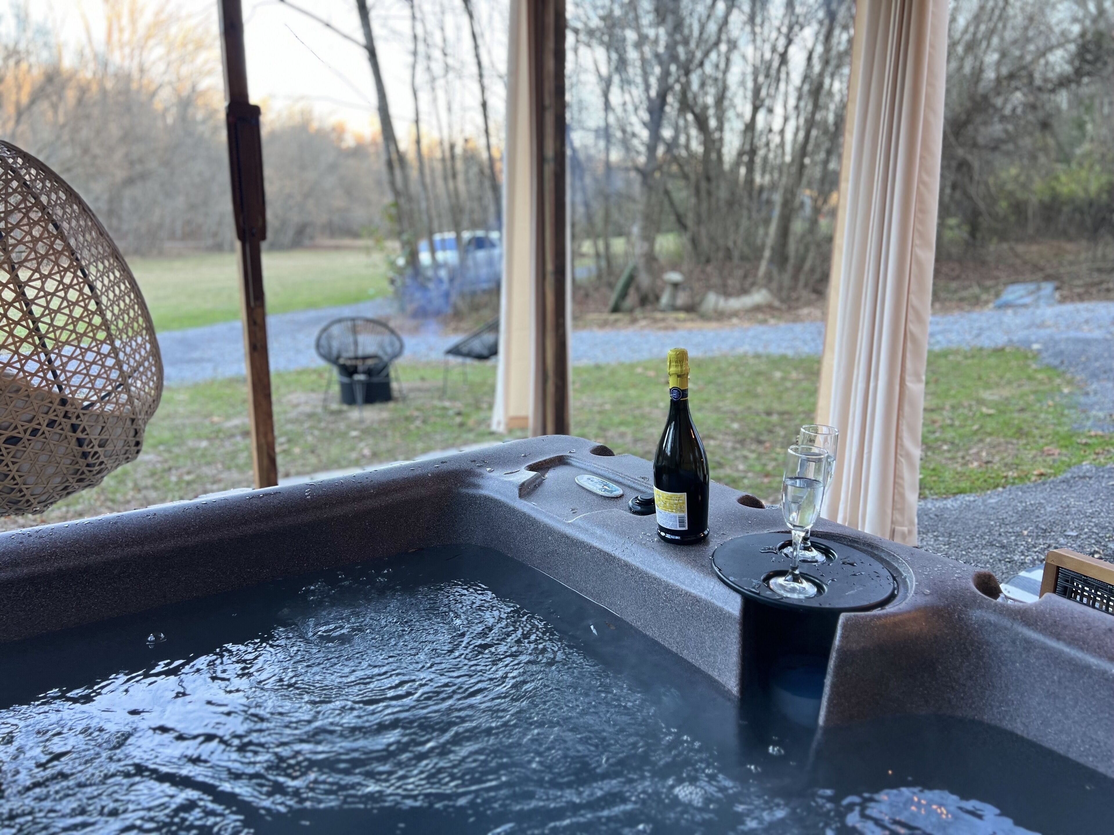 Bañera de hidromasaje exterior