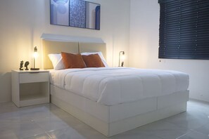 2 bedrooms, iron/ironing board, free WiFi, bed sheets - zen paradise (Discovery Bay)