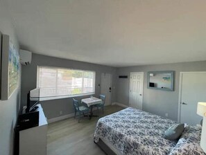 1 bedroom, iron/ironing board, travel crib, WiFi