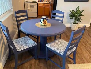 Dining - Beach Gear,  Dedicated Workspace, Snorkeling & Surfing (West Palm Beach)