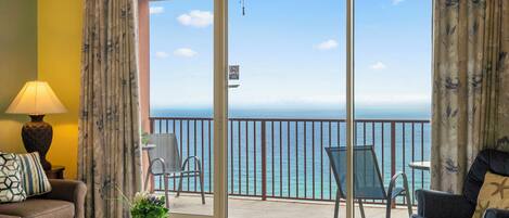 Smart TV, DVD player