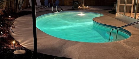 Piscine extérieure, piscine chauffée