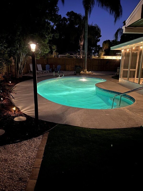 Outdoor pool, a heated pool
