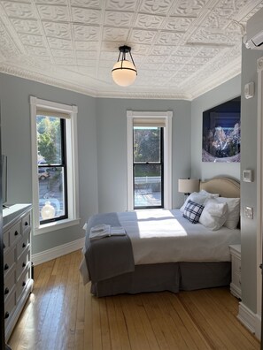 Room | Premium bedding, individually decorated, free WiFi