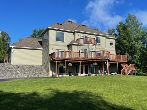 Unique quiet 2 Bedroom space in South Anchorage