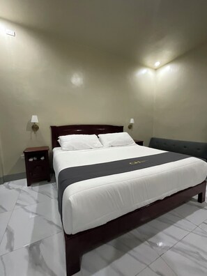 Premium-Zimmer, 1 King-Bett, Poolblick