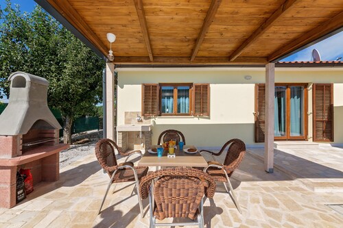 Holiday home Casa Vita with swimming pool