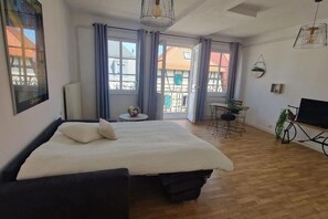 1 soverom, strykejern/-brett, wi-fi (inkludert) og sengetøy