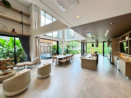 Casa Luxuosa Para Locação em Riviera De São Lourenço