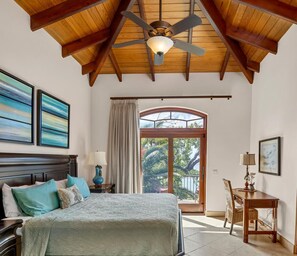 4 soverom, strykejern/-brett, wi-fi og sengetøy