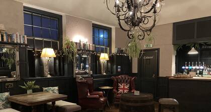 Captivating 1-bed Apartment in Newmarket